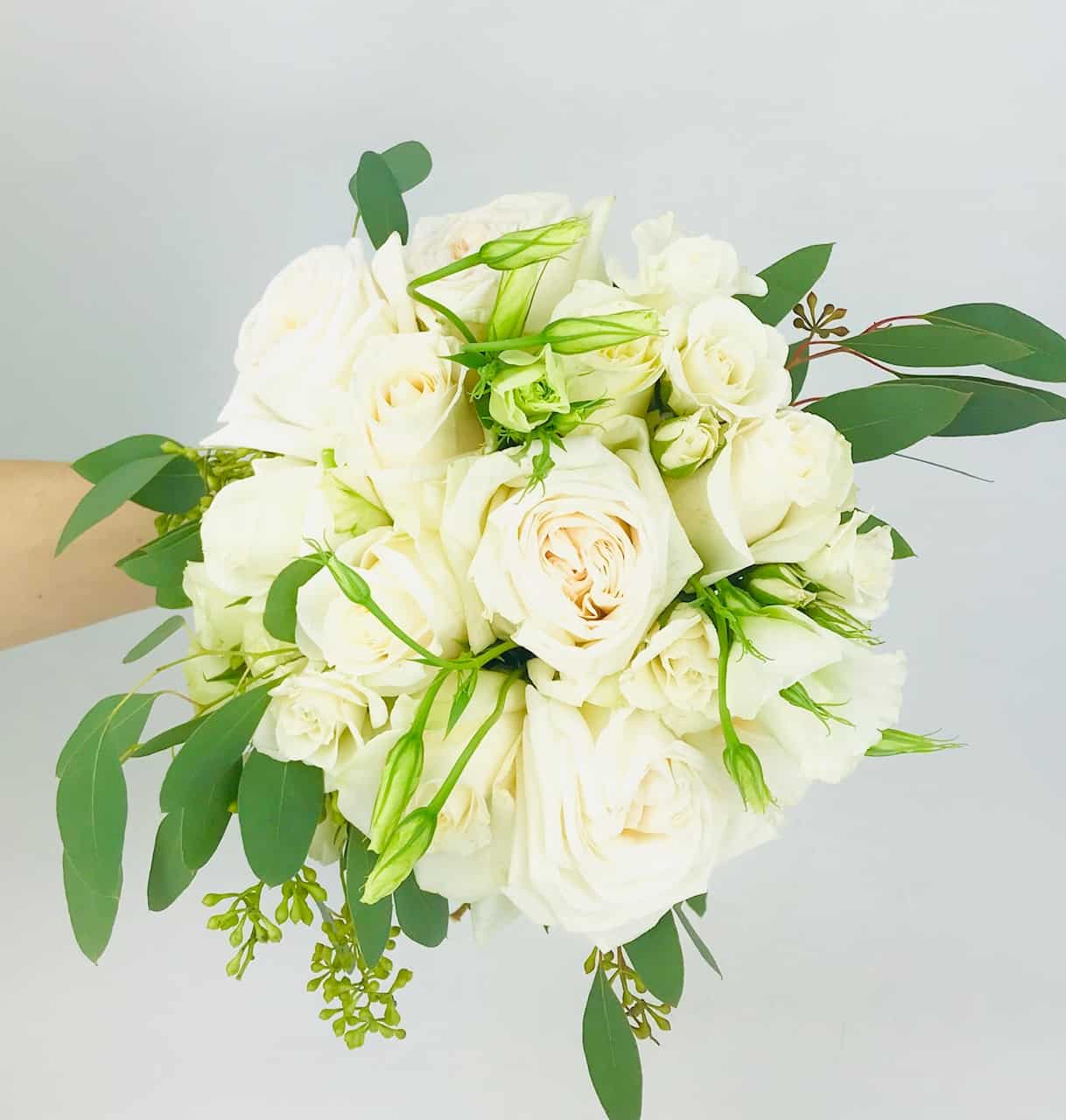 Soft Ivory Cream Roses Brides/Bridesmaids Wedding Bouquet Poly Foam 30cm Dia 