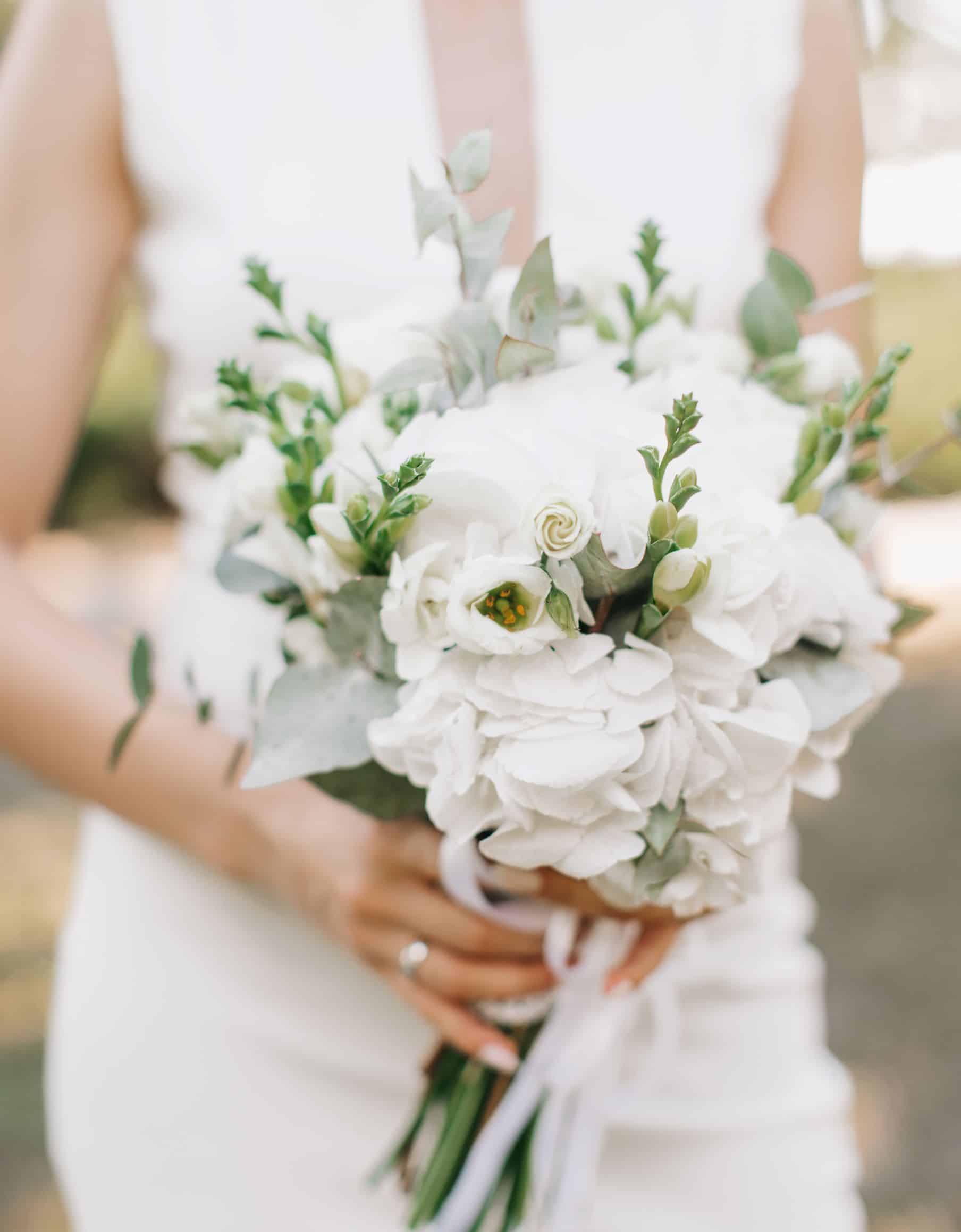 Simple White Wedding Bouquets 60 Photos Astyledwedding Simple White Wedding Bouquets 60 Photos Astyledwedding