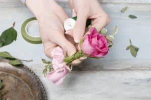 Florist at work: How to make a wrist corsage. Step by step, tutorial.