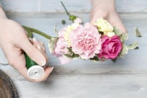 Florist at work: How to make a wrist corsage. Step by step, tutorial.