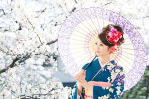 Asian woman wearing traditional japanese kimono