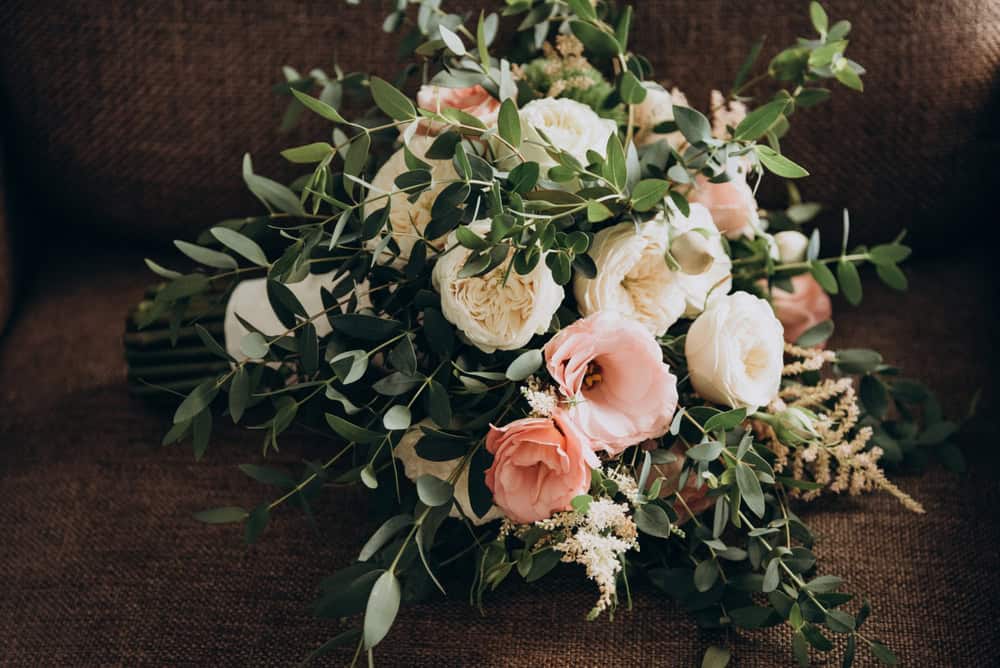 How to Create a Flower Bouquet with Texture, Dimension, and Allure ...